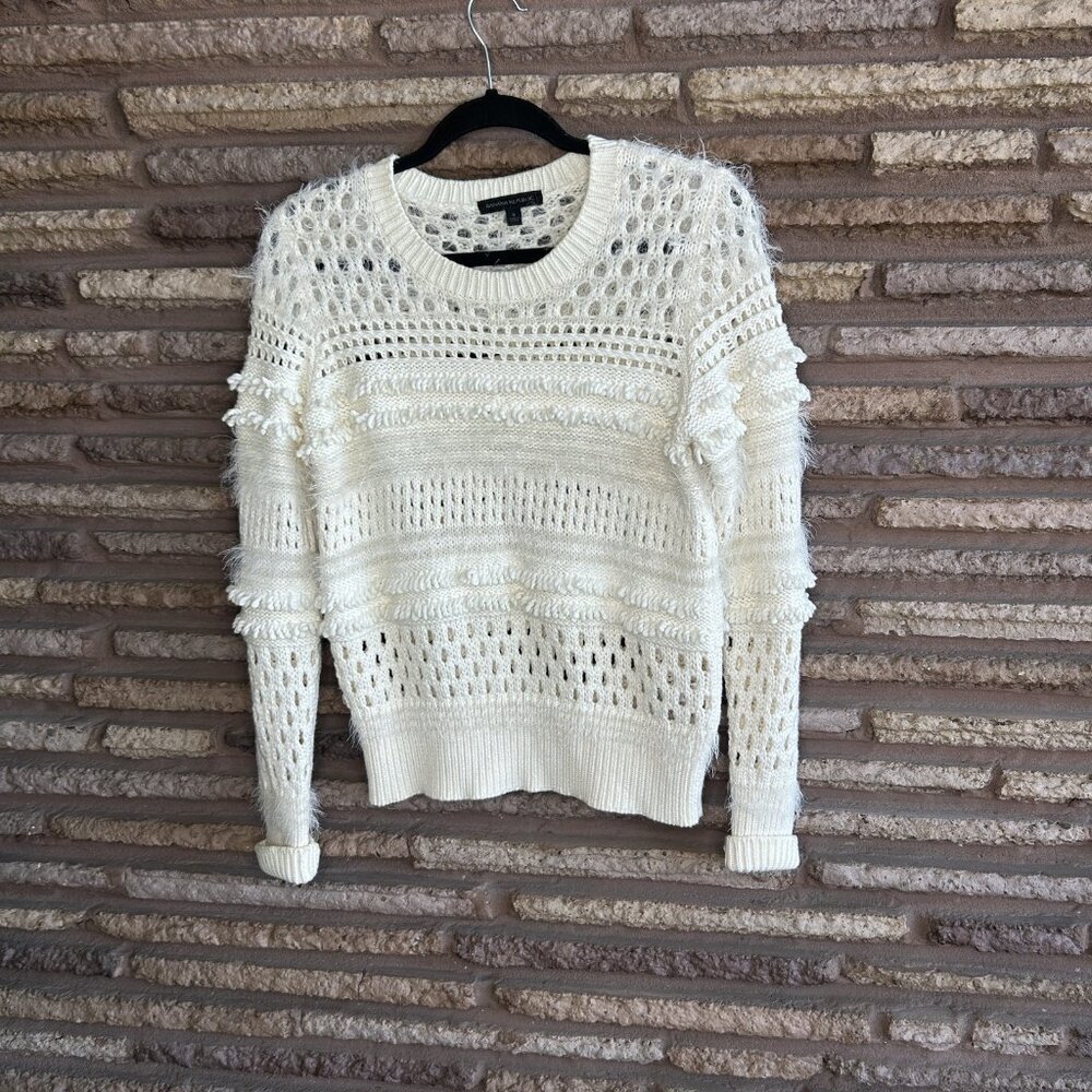 Banana Republic Ivory Sweater Eyelash Fringe Open Crochet Knit Size Small - Picture 8 of 8